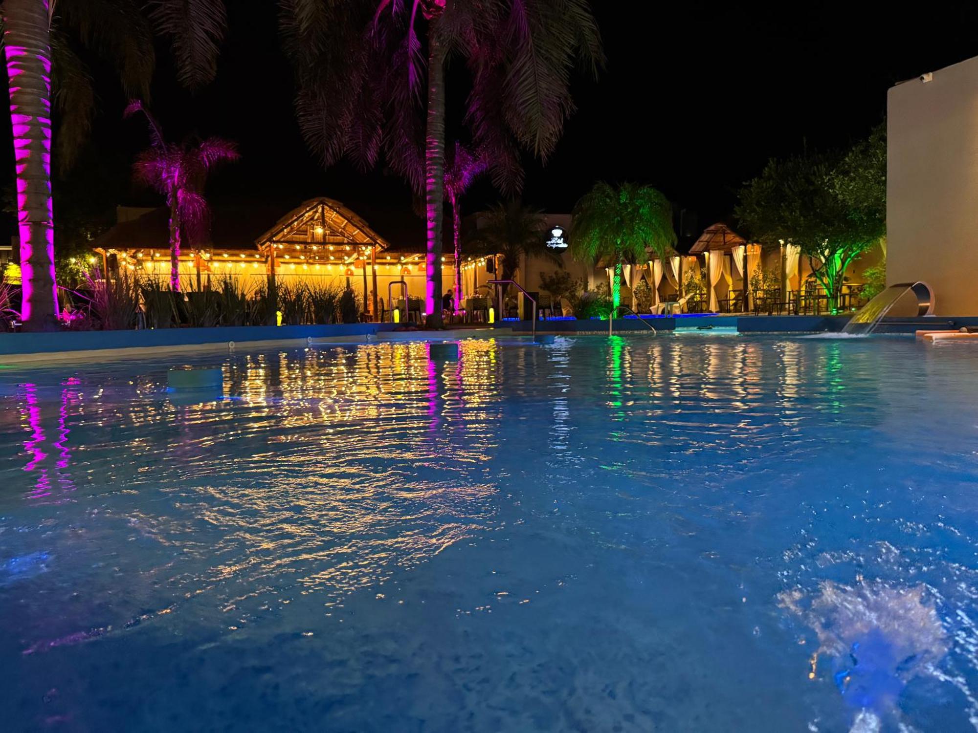 Hotel Termal Emperatriz Термас-де-Ріо-Ондо Екстер'єр фото