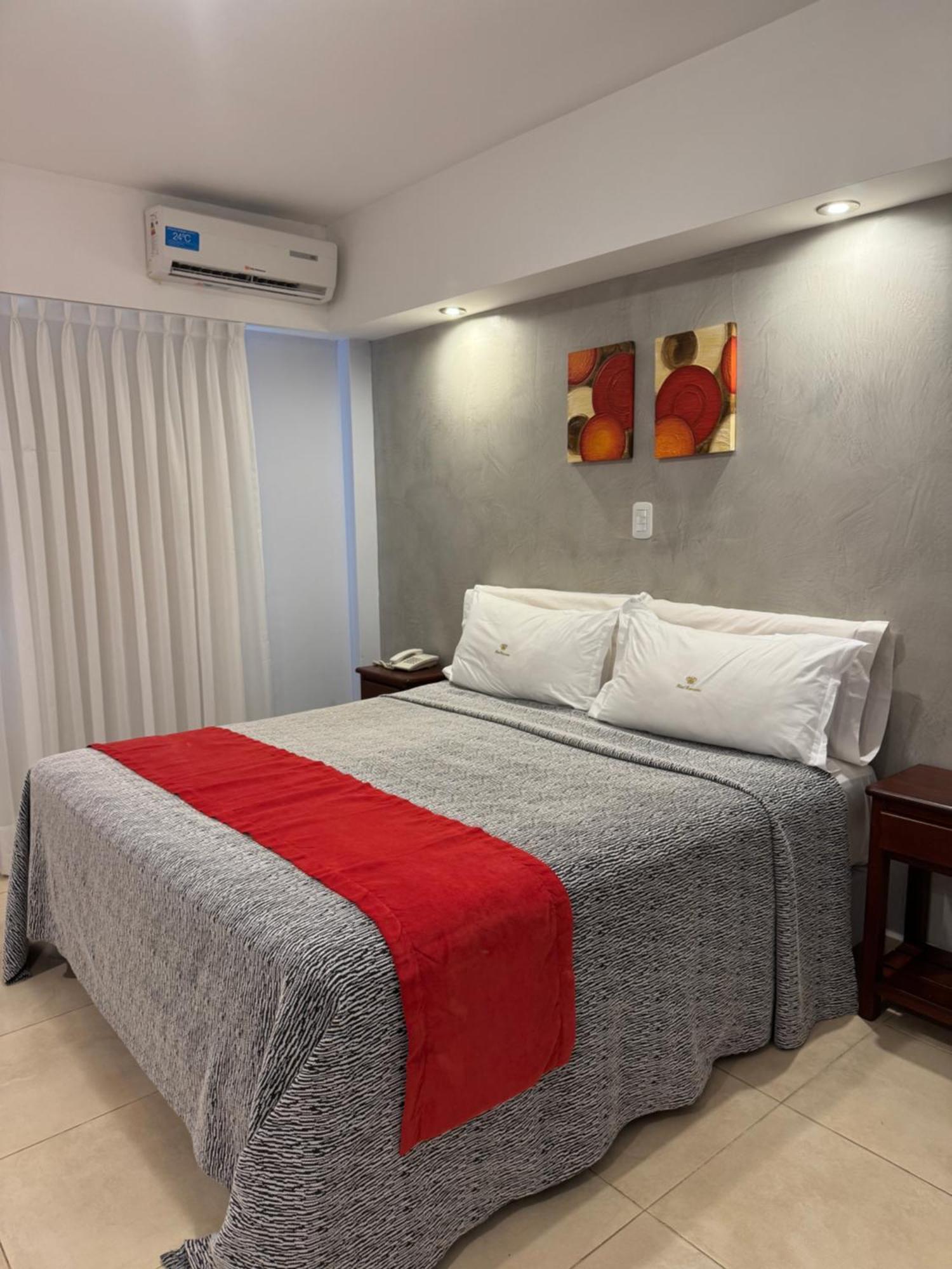 Hotel Termal Emperatriz Термас-де-Ріо-Ондо Екстер'єр фото